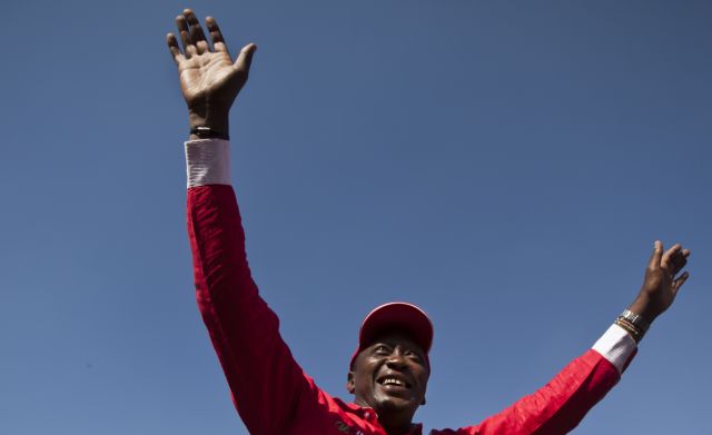 Επικυρώθηκε η εκλογή του Ουχούρου Κενιάτα στην προεδρία της Κένυας